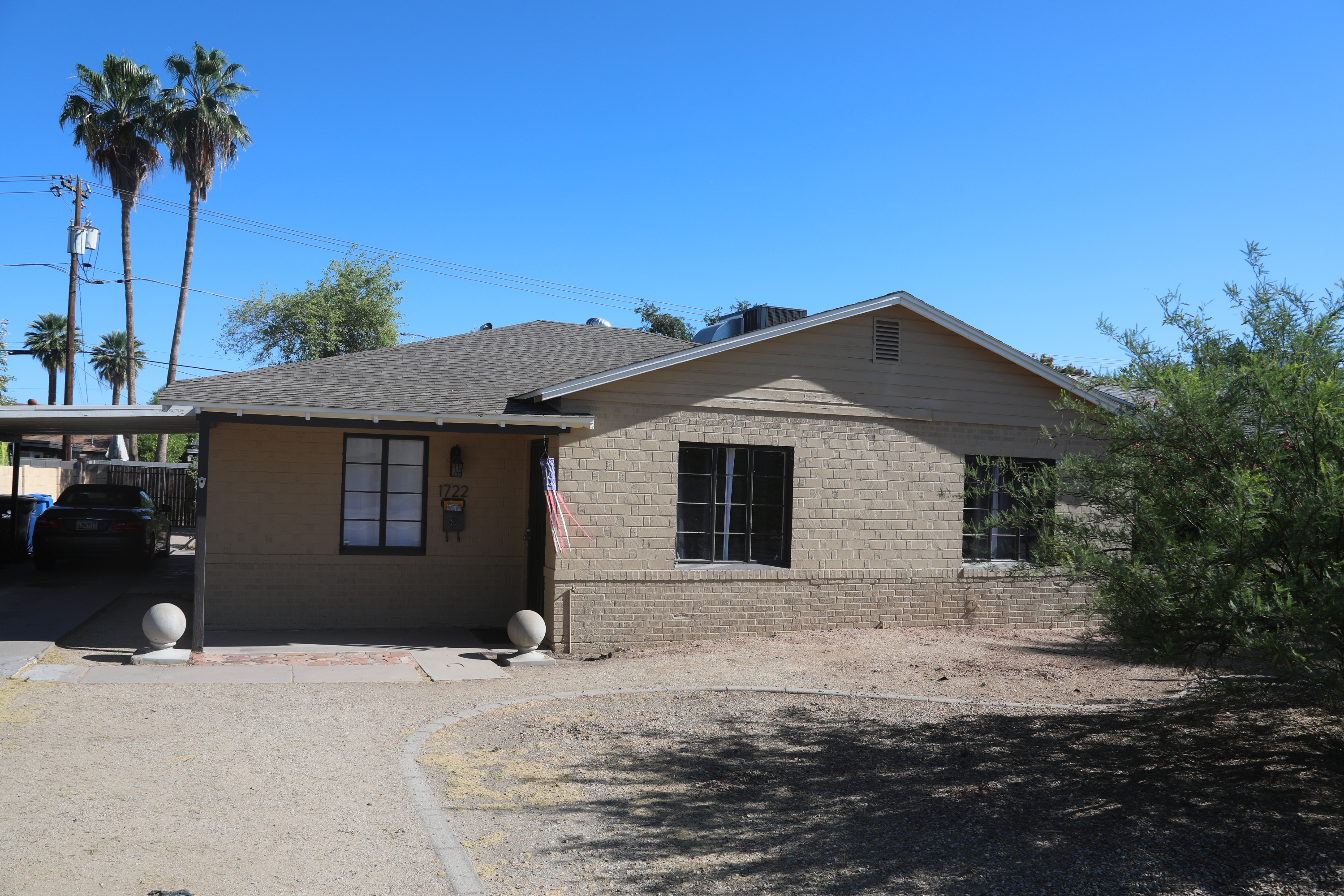1722 West Osborn Road